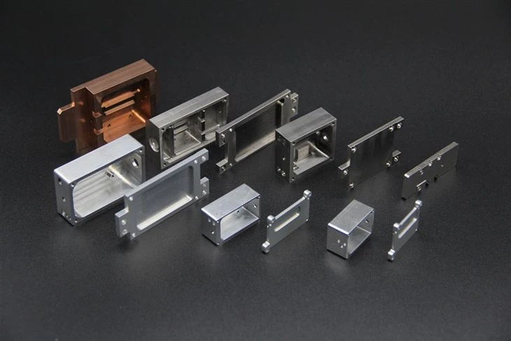 فرز CNC دقیق